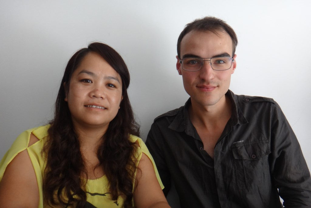 William and pu jin jing posing together